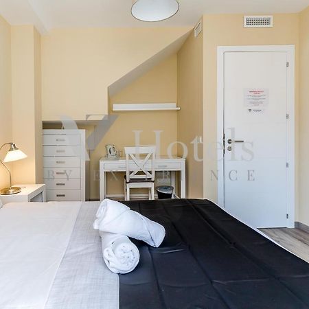Ayz Villegas - Auto Check-In Property Madrid Luaran gambar