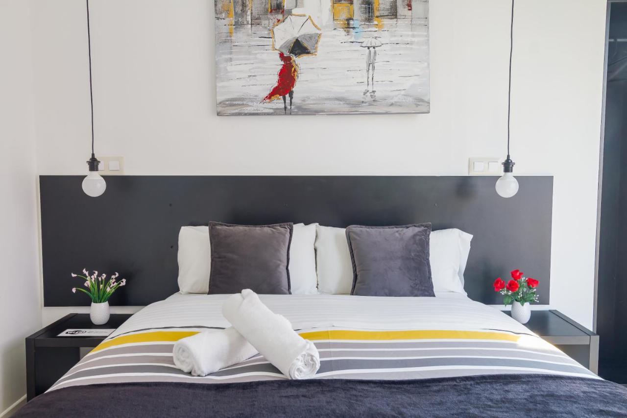 Ayz Villegas - Auto Check-In Property Madrid Luaran gambar